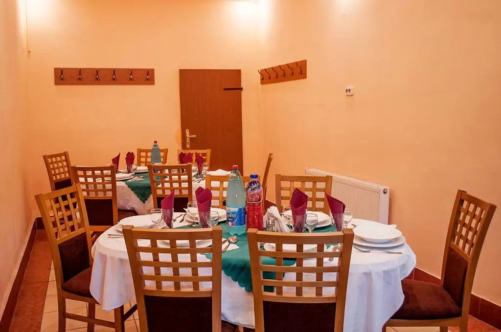 Restaurant SĂCUENI, județ Bihor