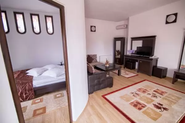 Motelul Casa Arcaşului, Târgu Neamţ - Moldova