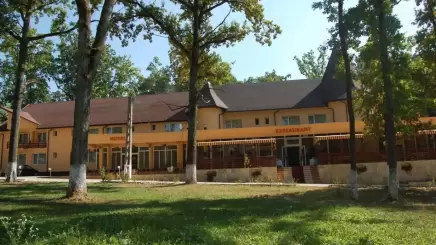 Hotel Două Veverițe, Lăpușel, județul Maramureș - Maramureș