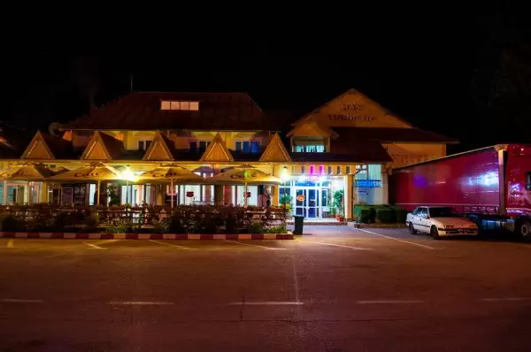 Apartament 3 persoane Motel Topolog - Motel TOPOLOG, județ Vâlcea - Muntenia