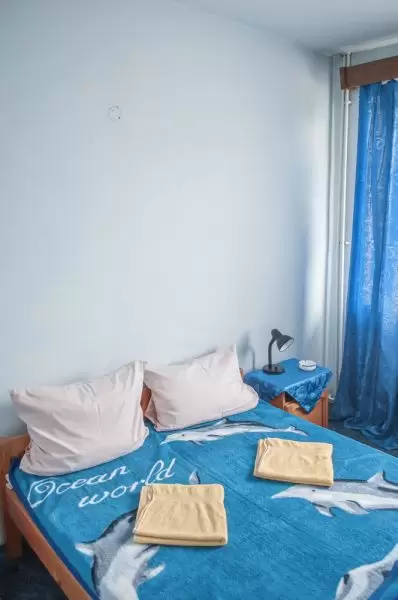 Cameră dublă twin - Hotel Trei Brazi - mic dejun inclus - Hotel și restaurant “TREI BRAZI “ Târnăveni, județ Mureș - Transilvania
