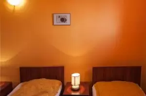 Cameră single cu mic dejun inclus - Pensiunea BARCĂUL, județ Bihor - Crișana